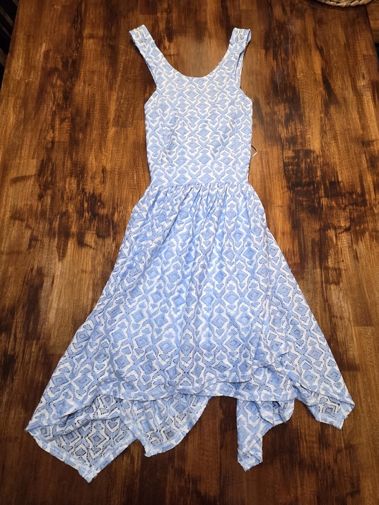 Altar'd State Dresses & Skirts - Altar’d State light blue and white diamond pat sleeveless crossback dress size S